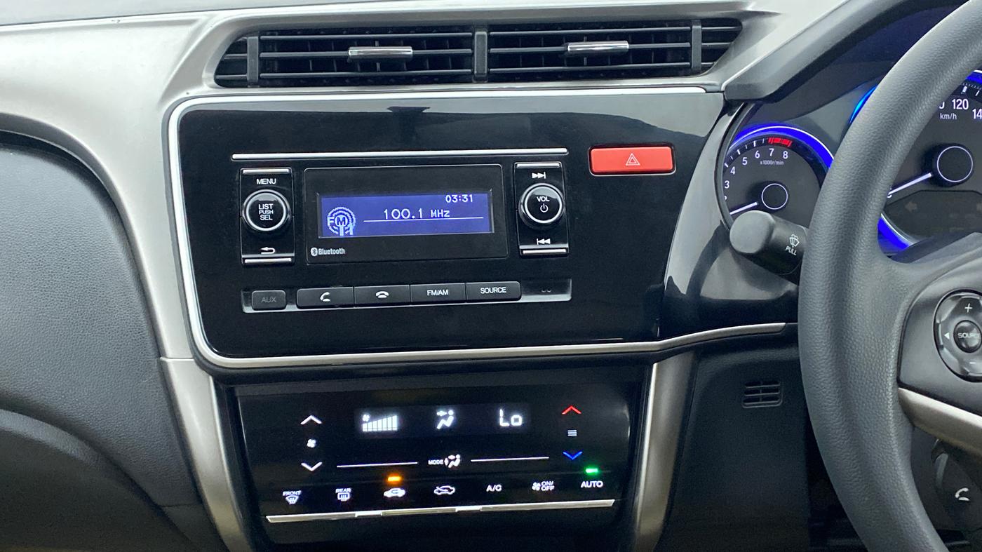 2015 Honda City SV MT PETROL, Petrol, Manual, 83,930 km, Air Conditioner