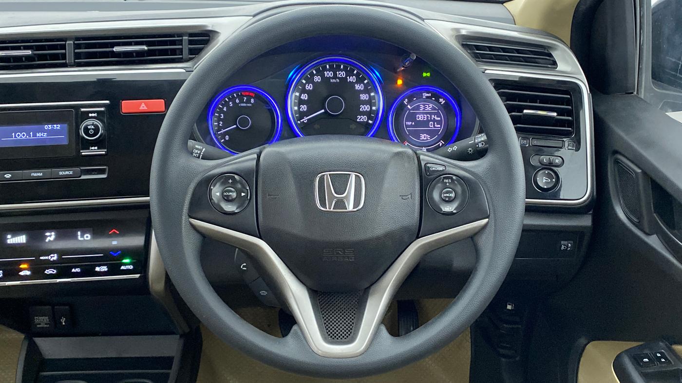 2015 Honda City SV MT PETROL, Petrol, Manual, 83,930 km, Steering Wheel Close Up