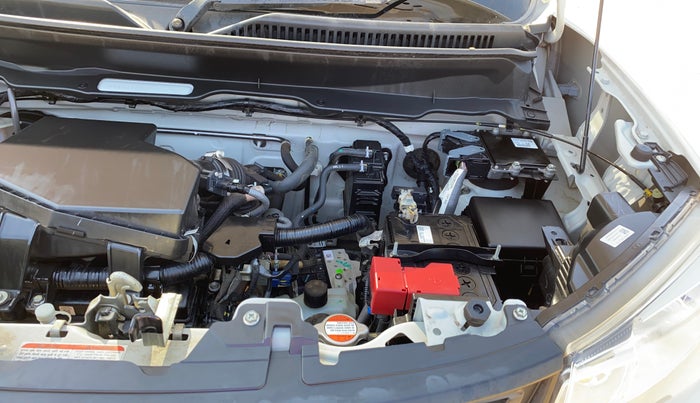 2023 Maruti S PRESSO VXI (O) AMT, Petrol, Automatic, 16,380 km, Engine View - Left