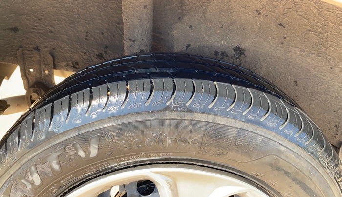 2023 Maruti S PRESSO VXI (O) AMT, Petrol, Automatic, 16,380 km, Right Rear Tyre Tread