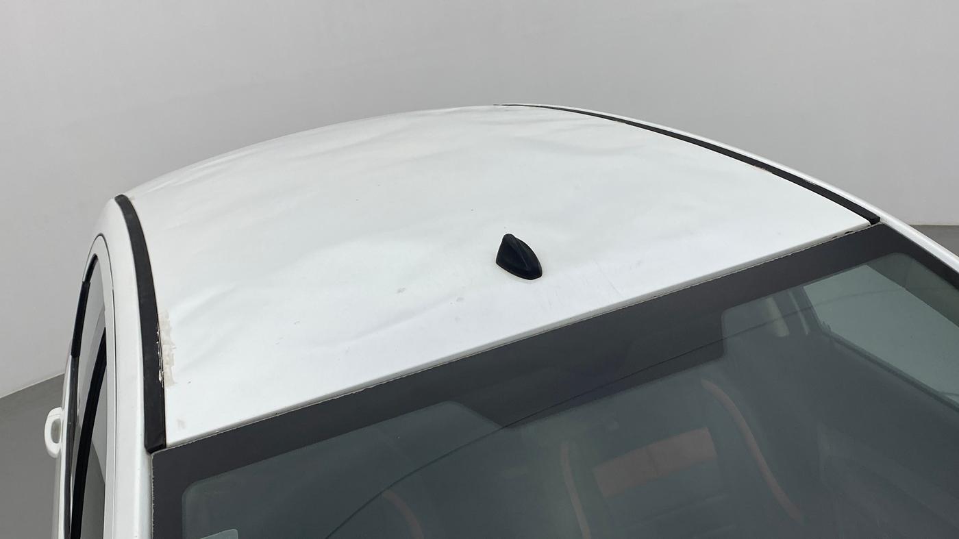 2016 Tata Tiago XT PETROL, Petrol, Manual, 1,10,096 km, Roof