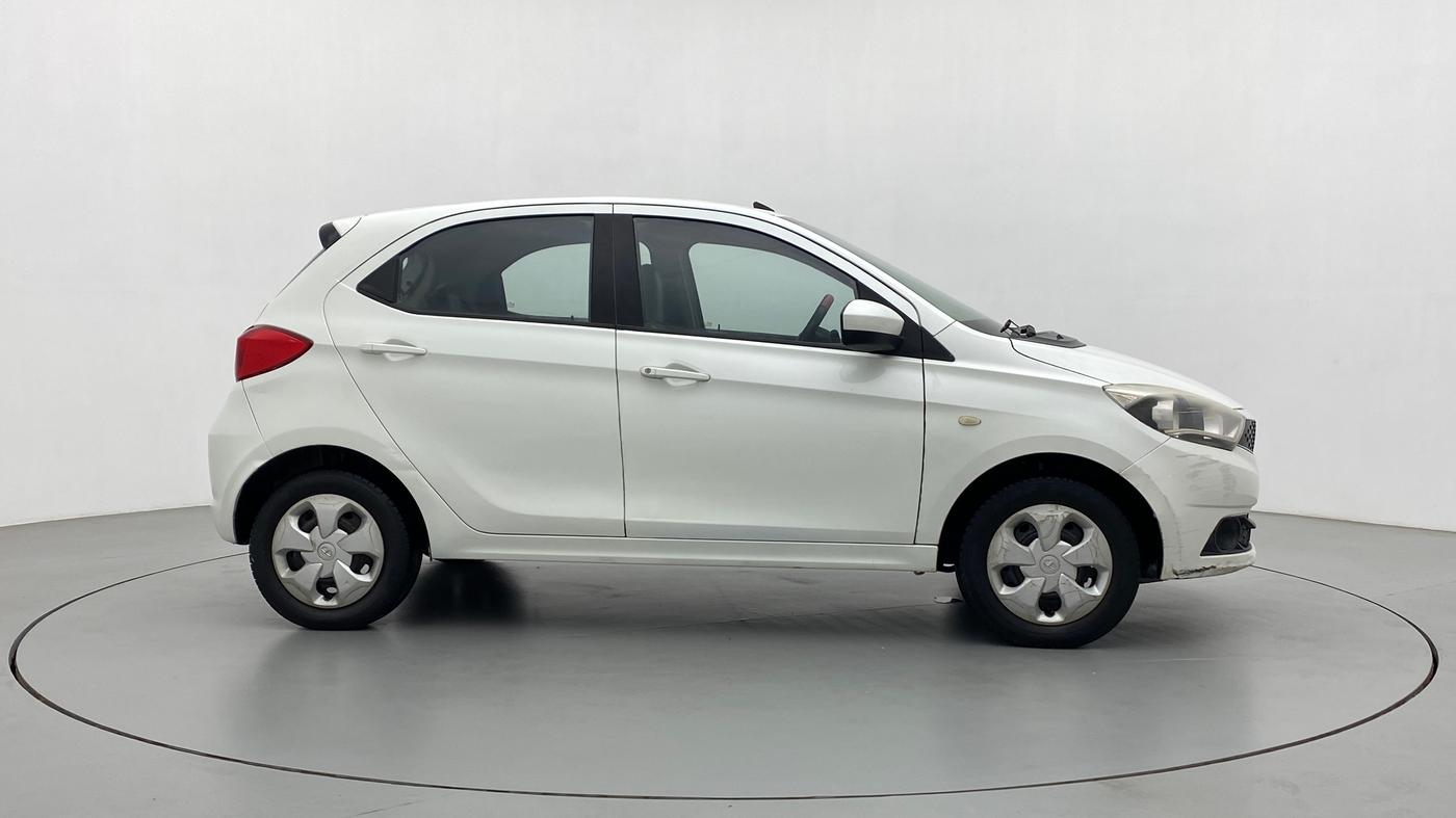 2016 Tata Tiago XT PETROL, Petrol, Manual, 1,10,096 km, Right Side View