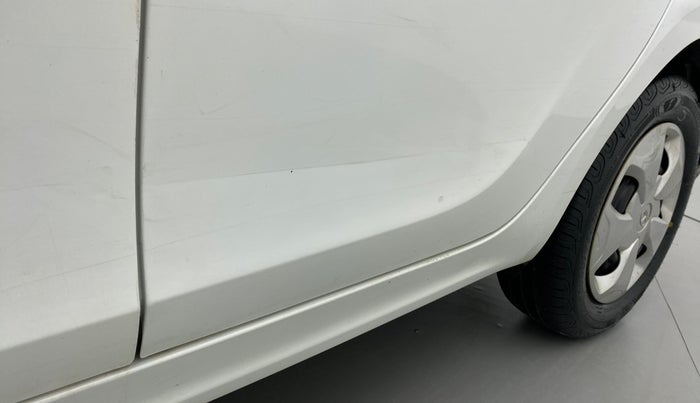 2016 Tata Tiago XT PETROL, Petrol, Manual, 1,10,096 km, Rear left door - Slightly dented
