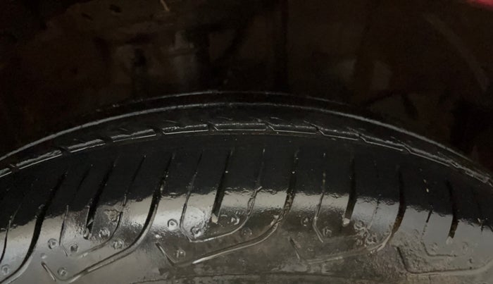 2018 Honda Amaze 1.2L I-VTEC VX, Petrol, Manual, 29,324 km, Right Front Tyre Tread