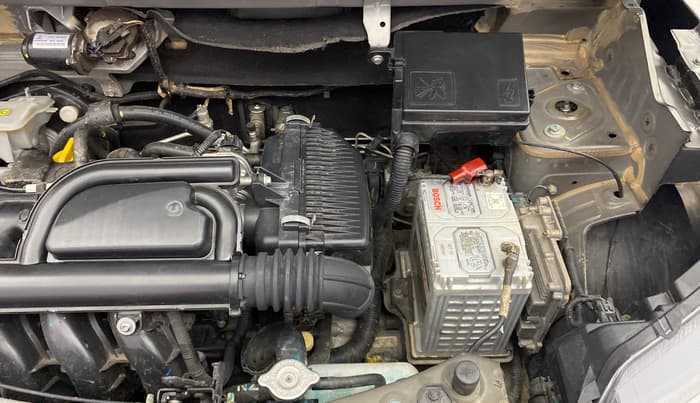 2020 Renault Kwid RXT 1.0 AMT (O), Petrol, Automatic, 23,398 km, Engine View - Left
