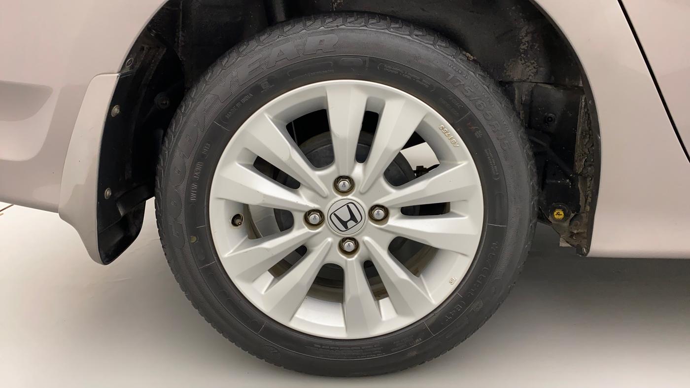 2013 Honda City V MT PETROL, Petrol, Manual, 32,393 km, Right Rear Wheel