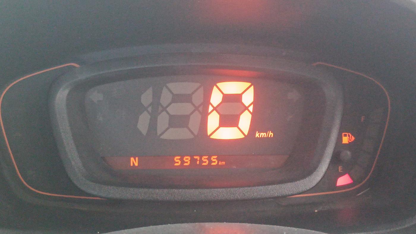 2018 Renault Kwid RXT 1.0 AMT, Petrol, Automatic, 59,755 km, Odometer Image