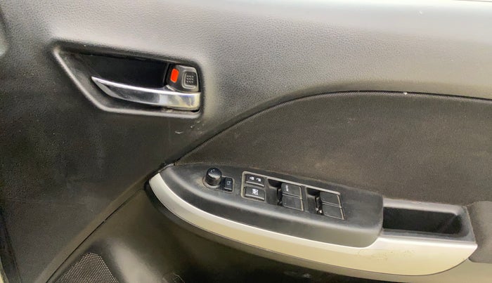 2017 Maruti Baleno DELTA PETROL 1.2, Petrol, Manual, 42,373 km, Driver Side Door Panels Control