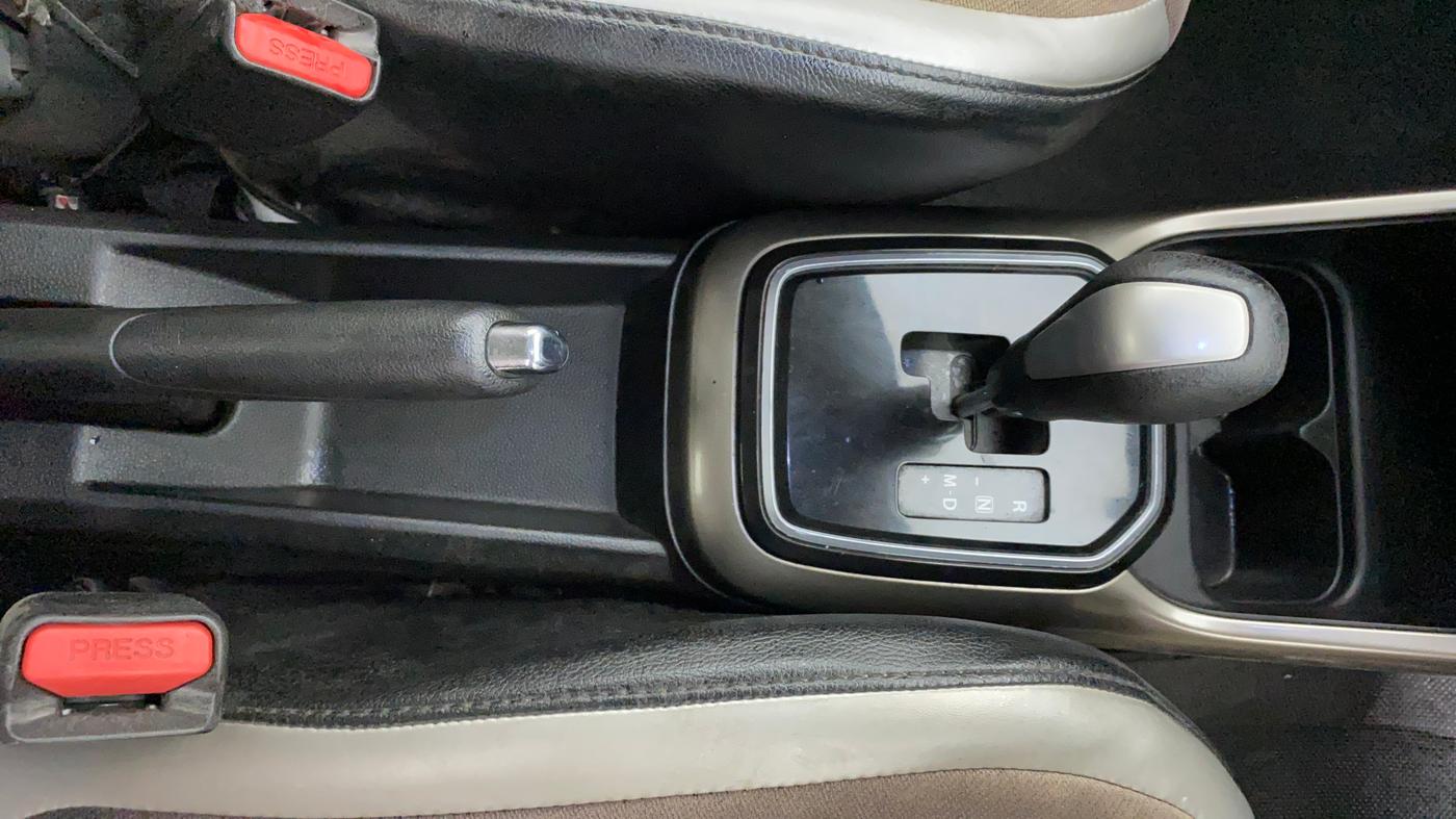 2018 Maruti IGNIS ZETA 1.2 AMT, Petrol, Automatic, 44,875 km, Gear Lever