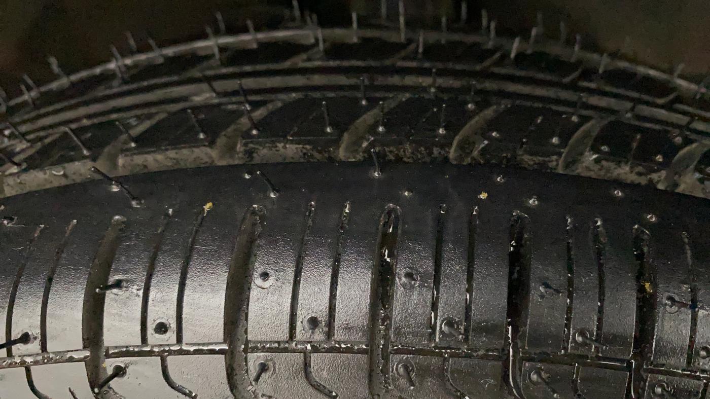 2012 Maruti Wagon R 1.0 LXI, Petrol, Manual, 71,143 km, Right Front Tyre Tread