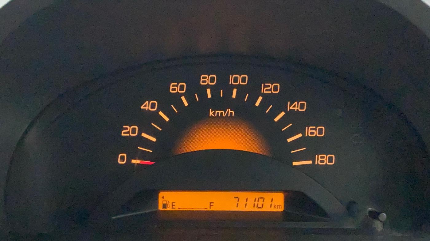 2012 Maruti Wagon R 1.0 LXI, Petrol, Manual, 71,143 km, Odometer Image