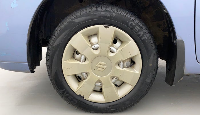 2012 Maruti Wagon R 1.0 LXI, Petrol, Manual, 71,143 km, Left Front Wheel
