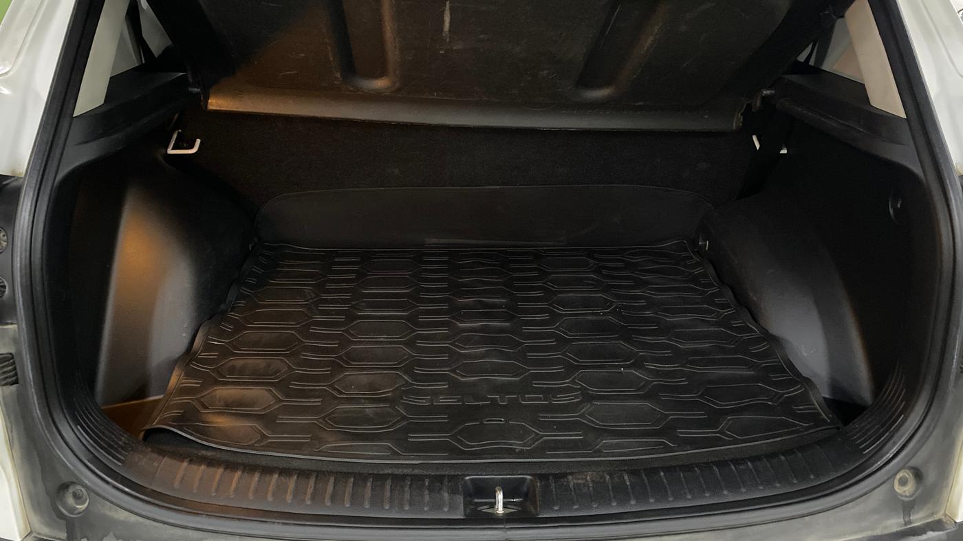 2022 KIA SELTOS HTK PLUS 1.5 DIESEL, Diesel, Manual, 75,109 km, Boot Inside