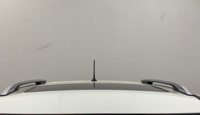 2019 Mahindra XUV300 W8 (O) 1.5 DIESEL, Diesel, Manual, 46,536 km, Moonroof/ Sunroof