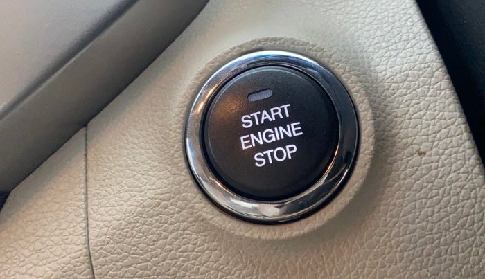 2019 Mahindra XUV300 W8 (O) 1.5 DIESEL, Diesel, Manual, 46,536 km, Keyless Start/ Stop Button