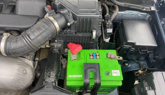 2019 Mahindra XUV300 W8 (O) 1.5 DIESEL, Diesel, Manual, 46,536 km, Engine View - Left