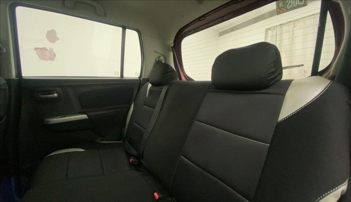 2012 Maruti Wagon R 1.0 VXI, Petrol, Manual, 44,344 km, Right Side Rear Door Cabin