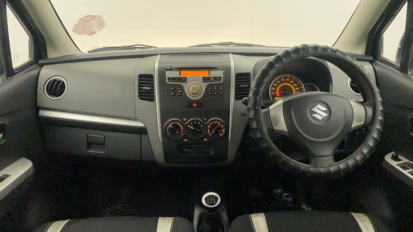 2012 Maruti Wagon R 1.0 VXI, Petrol, Manual, 44,344 km, Dashboard