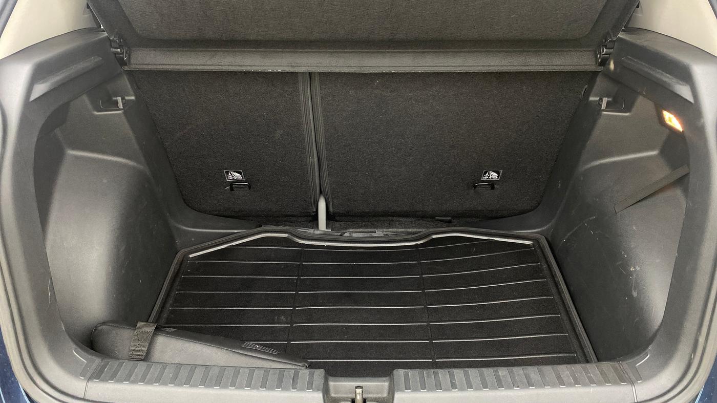 2025 Skoda KUSHAQ Prestige 1.5L TSI AT, Petrol, Automatic, 3,786 km, Boot Inside