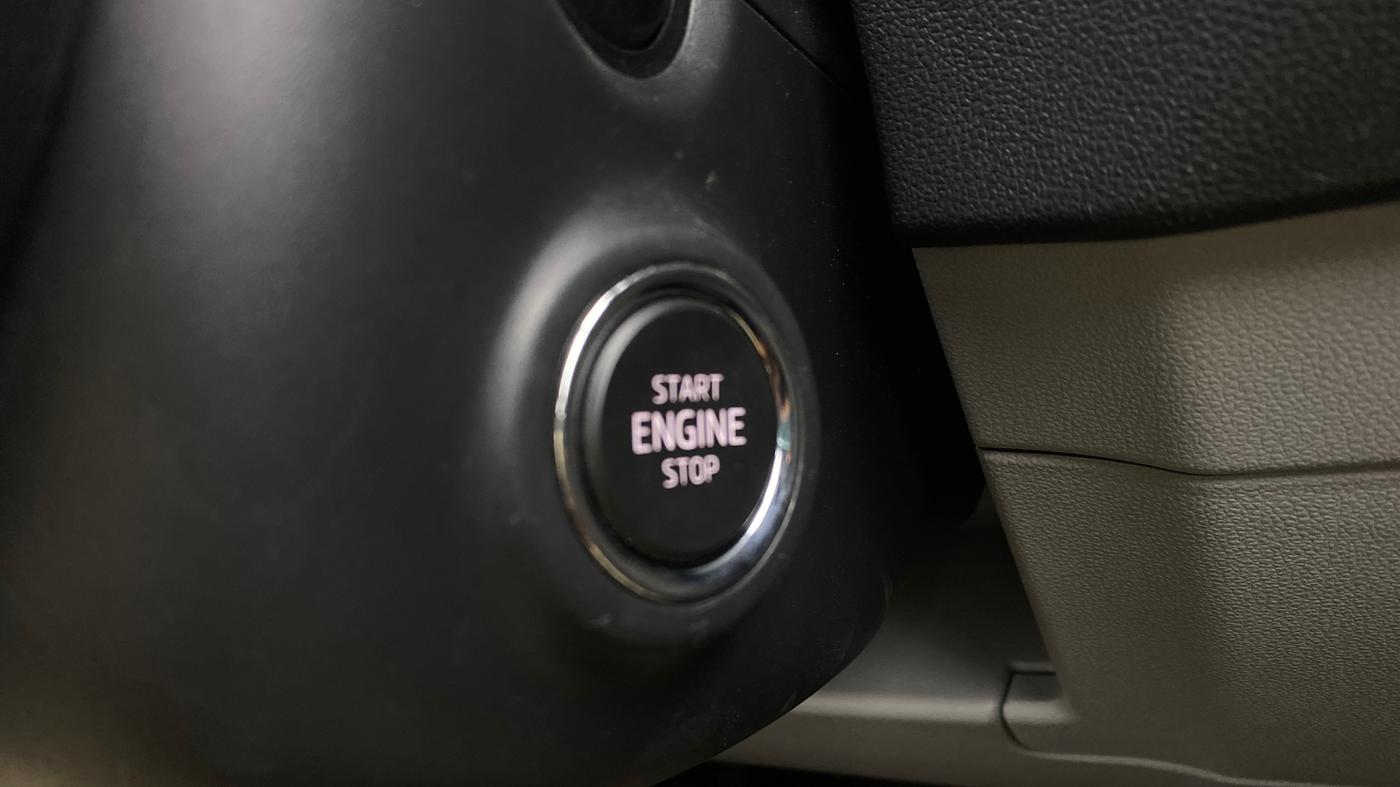 2025 Skoda KUSHAQ Prestige 1.5L TSI AT, Petrol, Automatic, 3,786 km, Keyless Start/ Stop Button