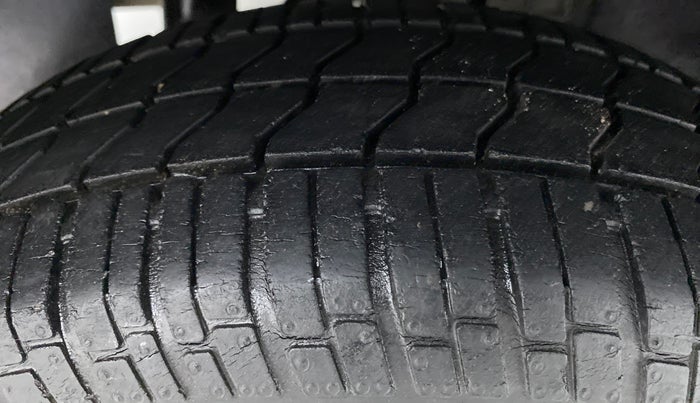 2016 Tata Nano TWIST XTA, Petrol, Automatic, 21,679 km, Right Rear Tyre Tread