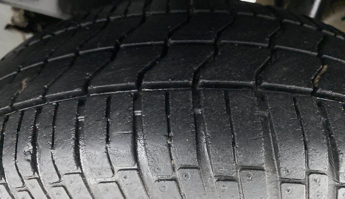 2016 Tata Nano TWIST XTA, Petrol, Automatic, 21,679 km, Left Rear Tyre Tread