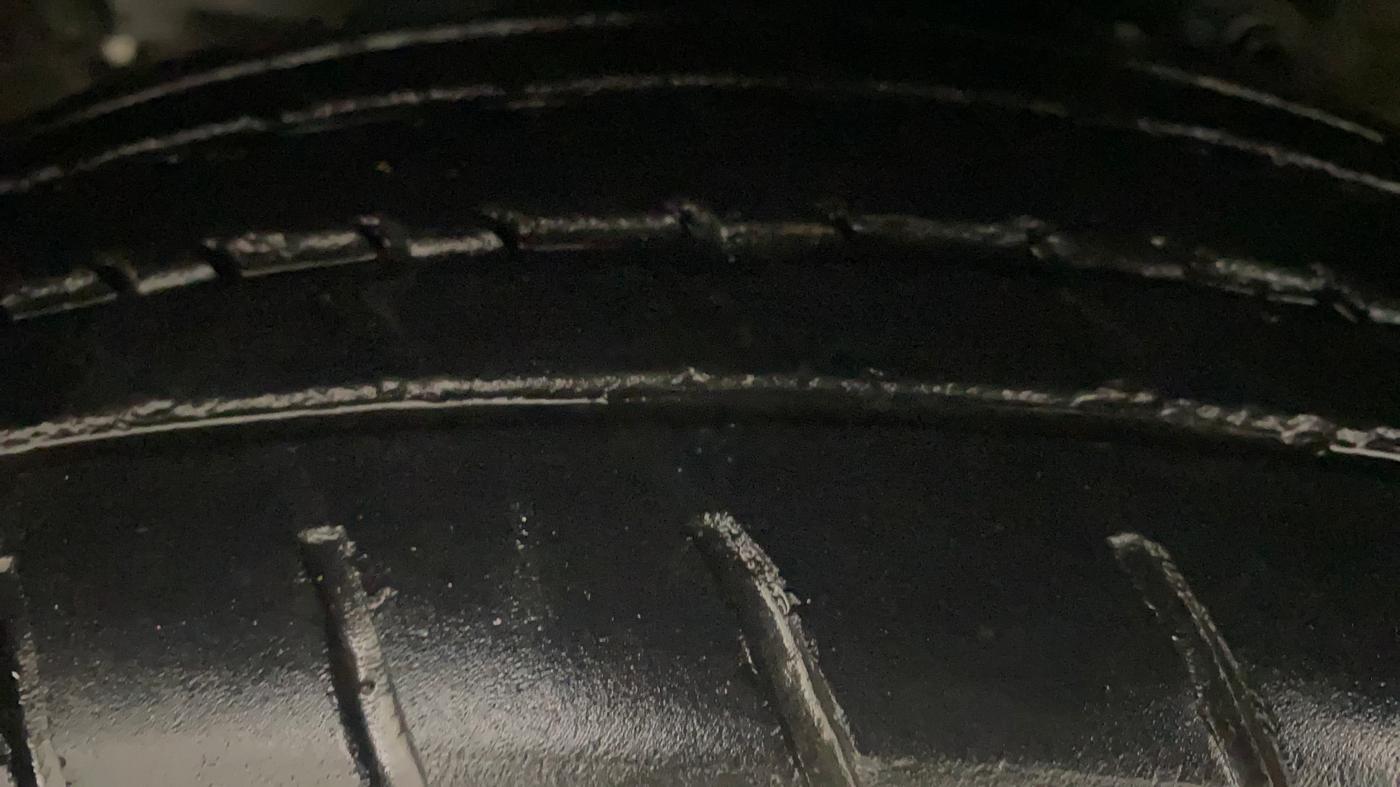 2018 Maruti Celerio VXI AMT (O), Petrol, Automatic, 26,317 km, Left Front Tyre Tread