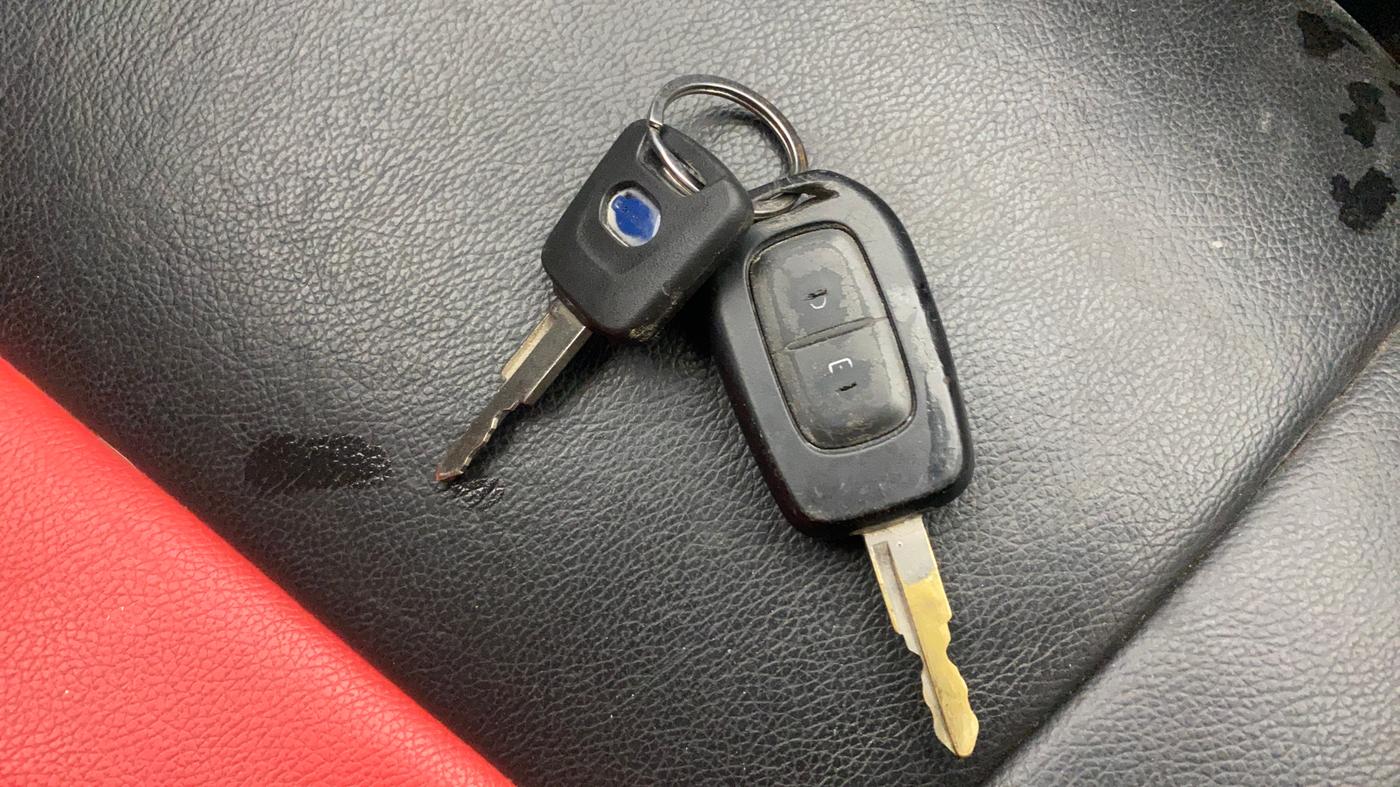 2020 Datsun Redi Go T(O) 1.0, Petrol, Manual, 1,15,392 km, Key Close Up