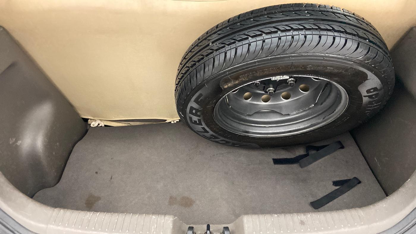 2012 Hyundai i10 ERA 1.1 LPG, LPG, Manual, 51,068 km, Boot Inside