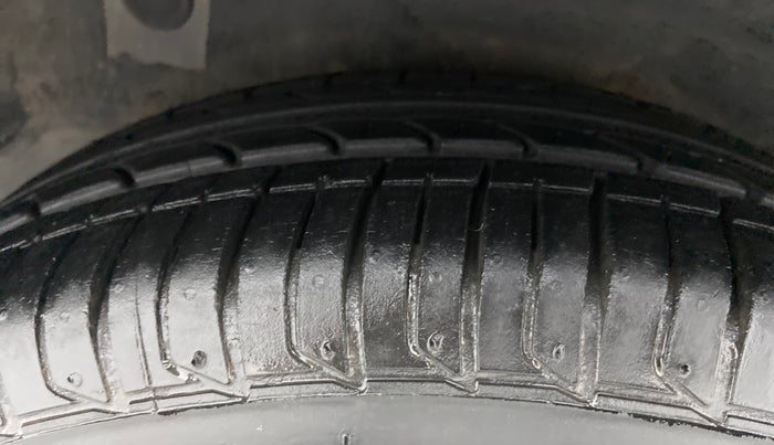 2012 Hyundai i10 ERA 1.1 LPG, LPG, Manual, 51,068 km, Right Rear Tyre Tread