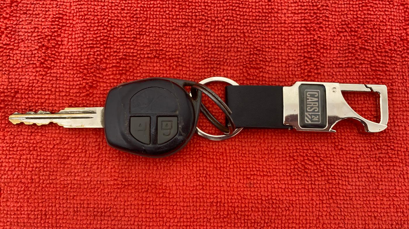 2014 Maruti Swift Dzire VDI BS IV, Diesel, Manual, 77,035 km, Key Close-up