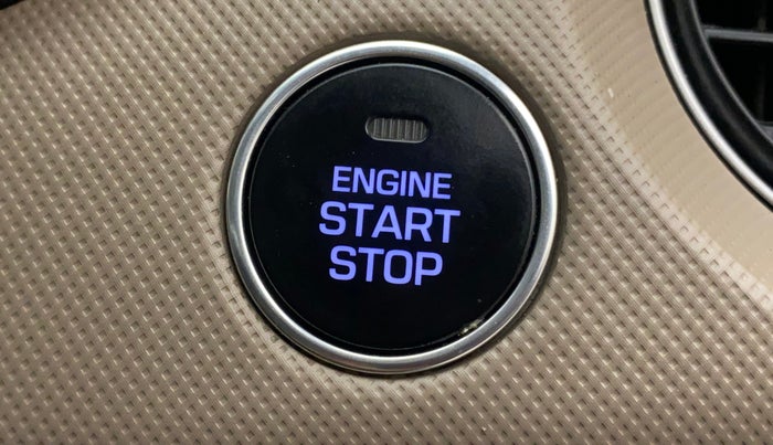 2013 Hyundai Grand i10 SPORTZ 1.2 KAPPA VTVT, Petrol, Manual, 80,540 km, Keyless Start/ Stop Button