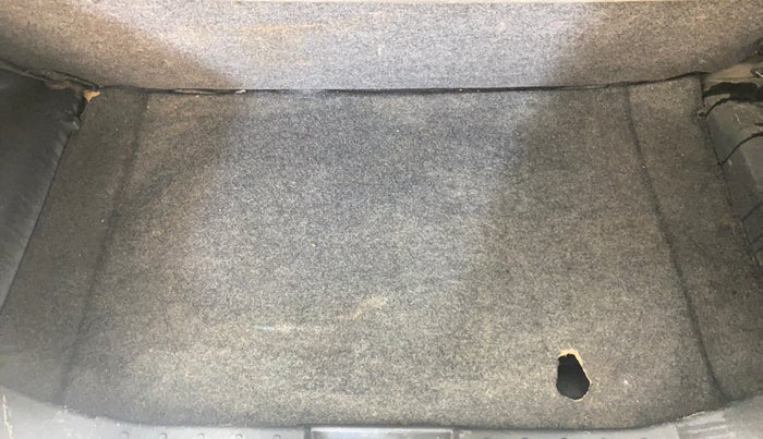 2017 Maruti Alto K10 VXI, Petrol, Manual, 38,310 km, Boot Inside