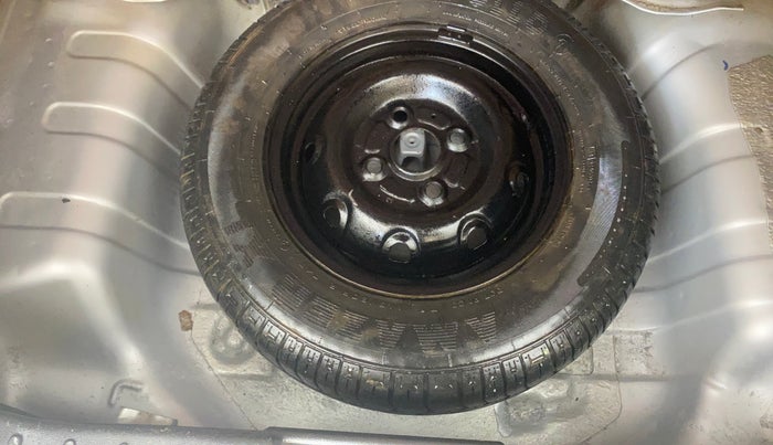 2017 Maruti Alto K10 VXI, Petrol, Manual, 38,310 km, Spare Tyre