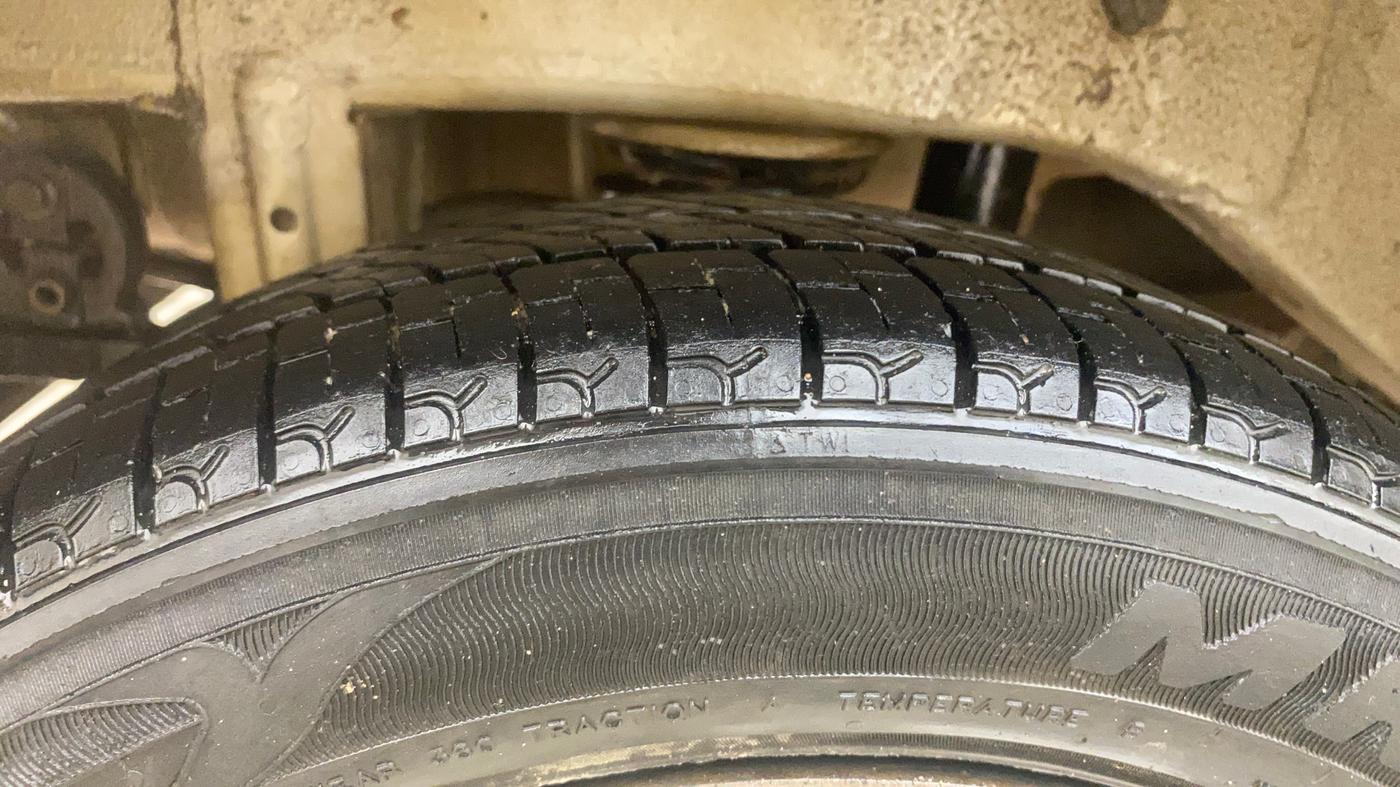 2017 Maruti Alto K10 VXI, Petrol, Manual, 38,310 km, Right Rear Tyre Tread