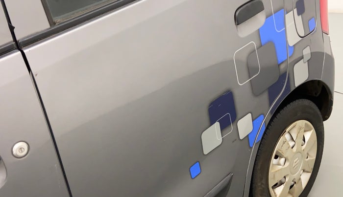 2012 Maruti Wagon R 1.0 LXI, CNG, Manual, 76,339 km, Rear left door - Slightly dented