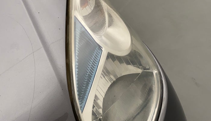 2012 Maruti Wagon R 1.0 LXI, CNG, Manual, 76,339 km, Left headlight - Minor scratches