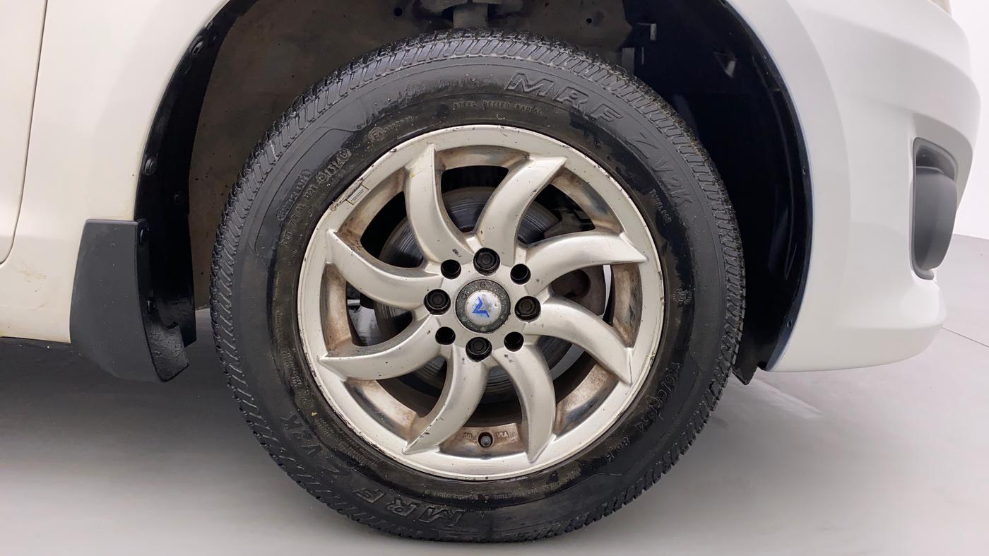 2012 Maruti Swift Dzire VDI, Diesel, Manual, 79,607 km, Right Front Wheel