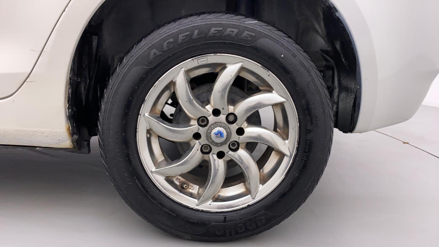 2012 Maruti Swift Dzire VDI, Diesel, Manual, 79,607 km, Left Rear Wheel