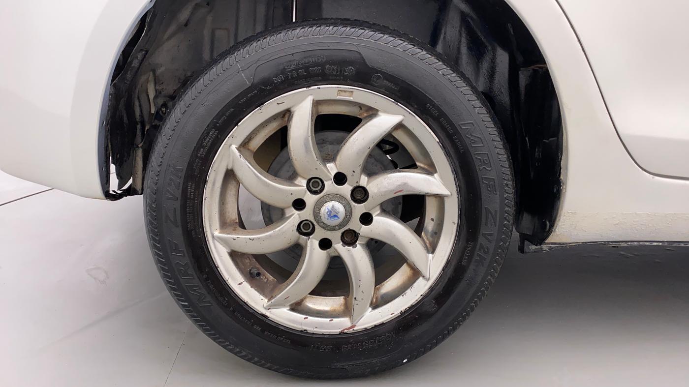 2012 Maruti Swift Dzire VDI, Diesel, Manual, 79,607 km, Right Rear Wheel
