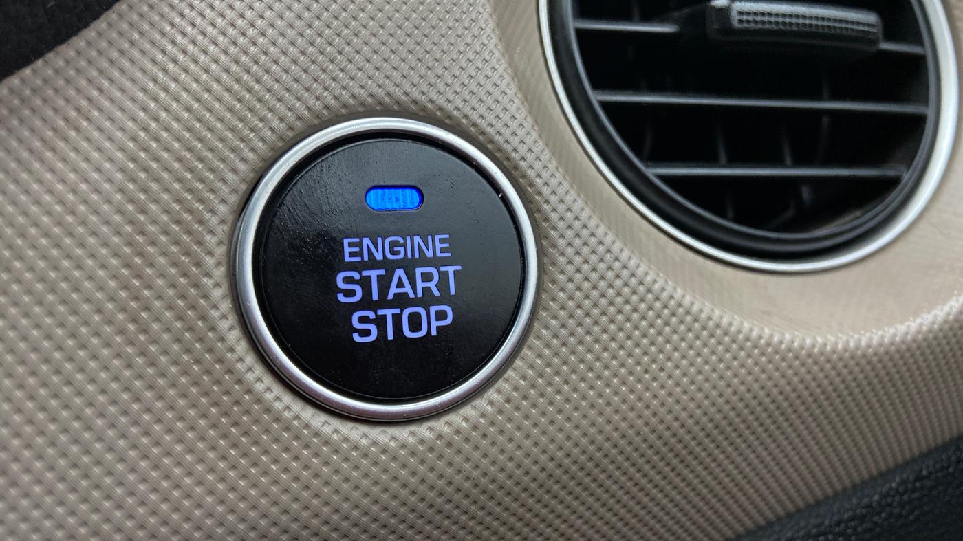 2019 Hyundai Grand i10 ASTA 1.2 VTVT, Petrol, Manual, 32,881 km, Keyless Start/ Stop Button