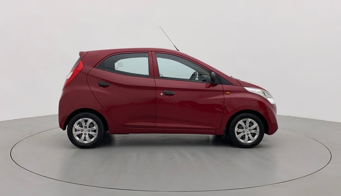 2015 Hyundai Eon MAGNA PLUS, Petrol, Manual, 95,154 km, Right Side View