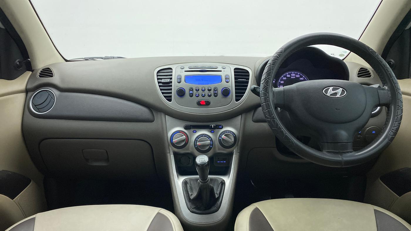 2014 Hyundai i10 SPORTZ 1.1, Petrol, Manual, 80,797 km, Dashboard