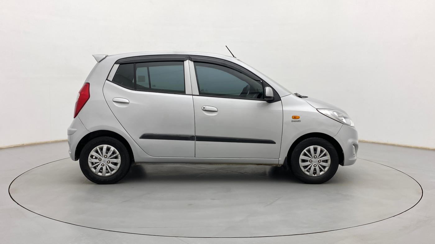2014 Hyundai i10 SPORTZ 1.1, Petrol, Manual, 80,797 km, Right Side View