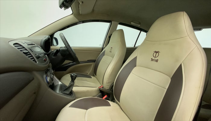 2014 Hyundai i10 SPORTZ 1.1, Petrol, Manual, 80,797 km, Right Side Front Door Cabin
