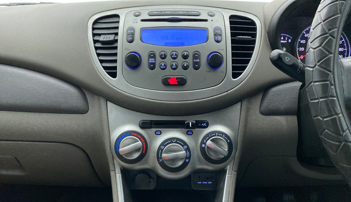 2014 Hyundai i10 SPORTZ 1.1, Petrol, Manual, 80,797 km, Air Conditioner