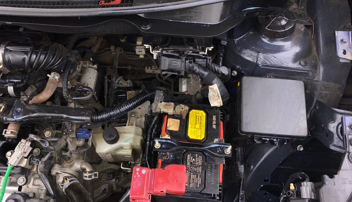 2023 Maruti Swift VXI AMT, Petrol, Automatic, 24,448 km, Engine View - Left