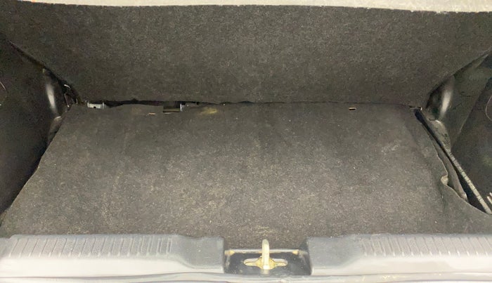 2023 Maruti Swift VXI AMT, Petrol, Automatic, 24,448 km, Boot Inside