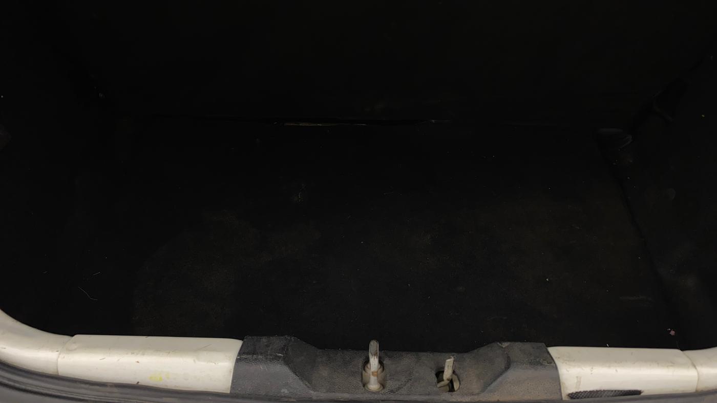 2016 Tata Tiago XT PETROL, Petrol, Manual, 93,084 km, Boot Inside