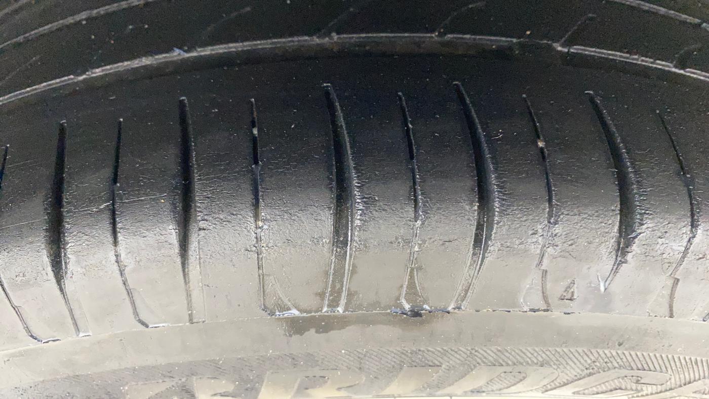2016 Tata Tiago XT PETROL, Petrol, Manual, 93,084 km, Left Rear Tyre Tread